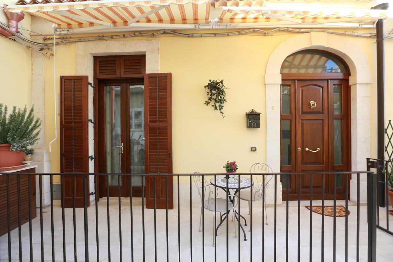 Casa Vacanza Il Dromone Поцало Екстериор снимка