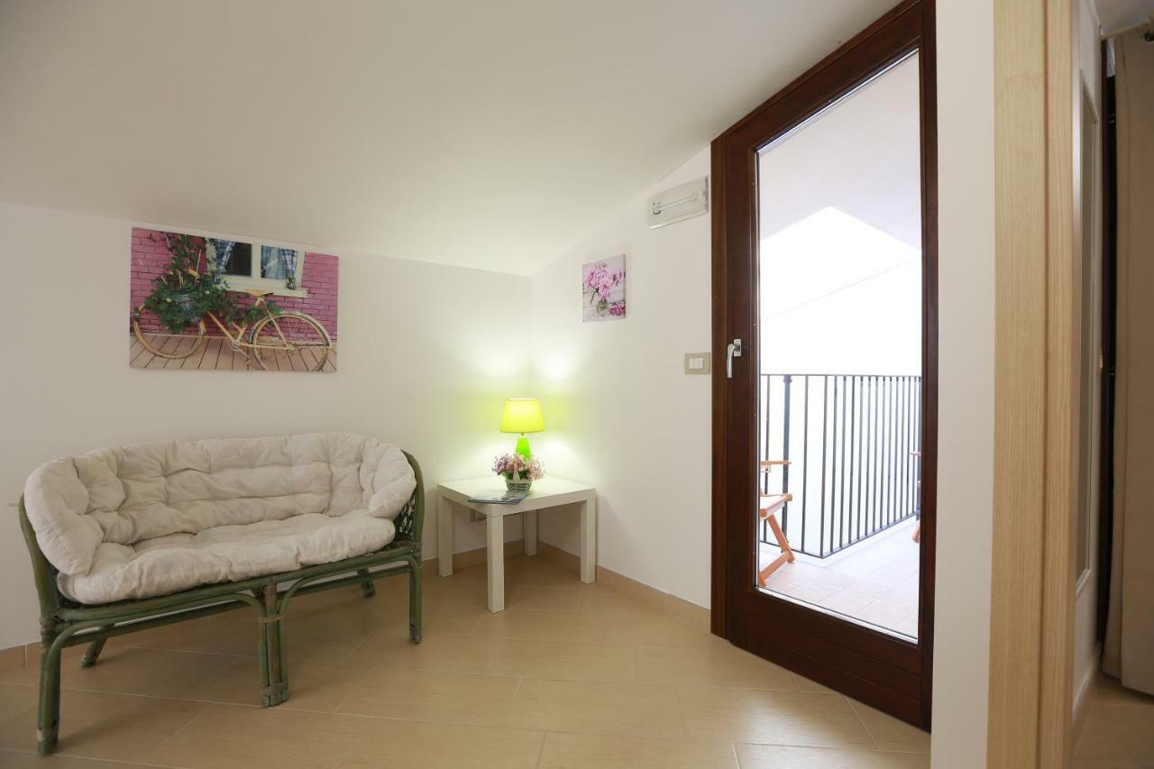 Casa Vacanza Il Dromone Поцало Екстериор снимка
