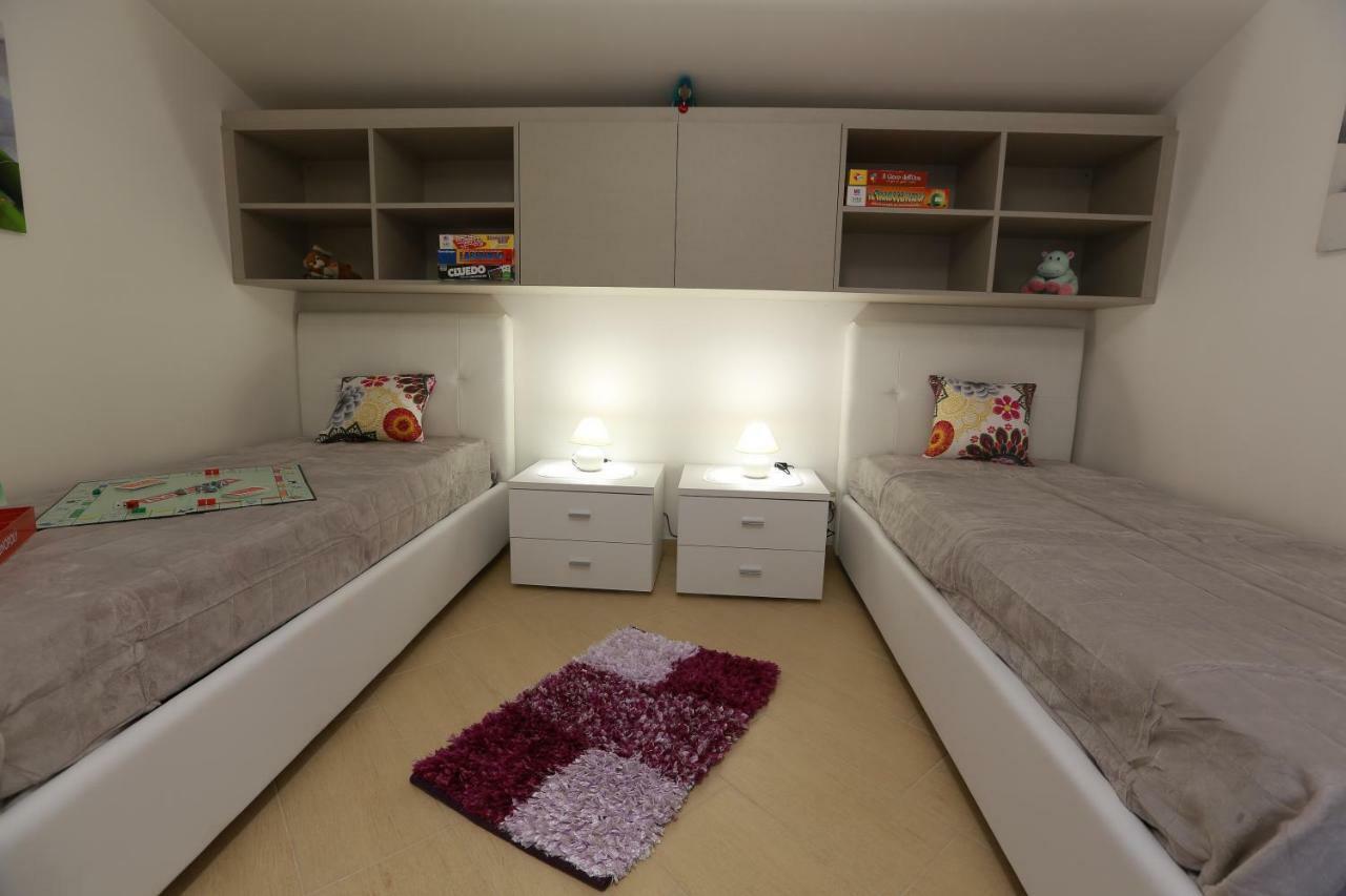 Casa Vacanza Il Dromone Поцало Екстериор снимка